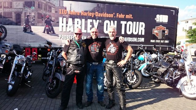 Harley on Tour & Beach'n Barbecue Party  15.jpg